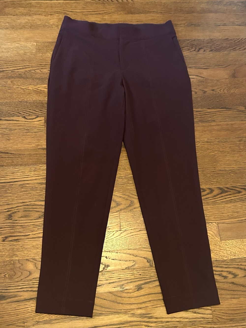 Mondetta Women's Tailored Trousers in Burgundy Plum